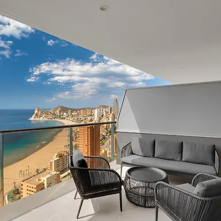 Kate - Vista Al Mar - Sunset Cliffs