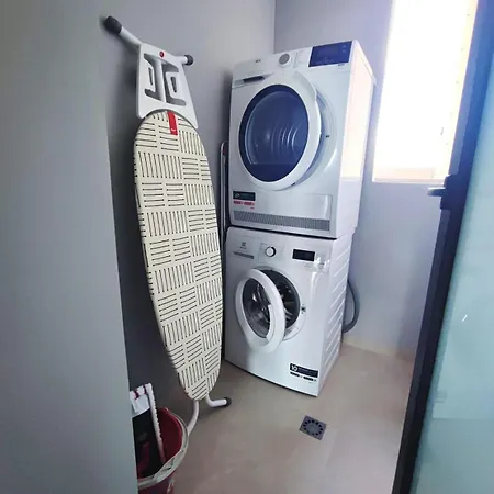 Kate - Vista Al Mar - Sunset Cliffs